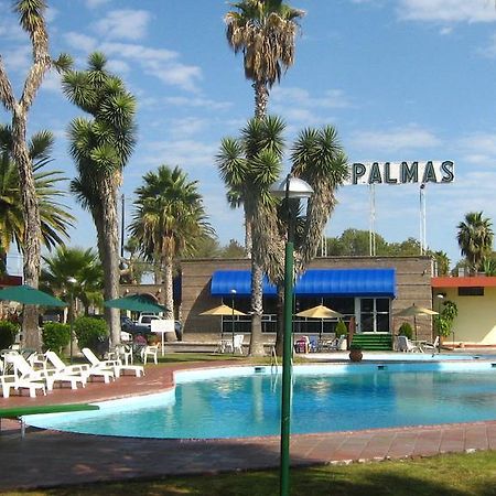 Hotel Las Palmas Midway Inn Matehuala Kültér fotó